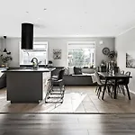 Haerlig Villa I Saevedalen 10 Min Till Goeteborg