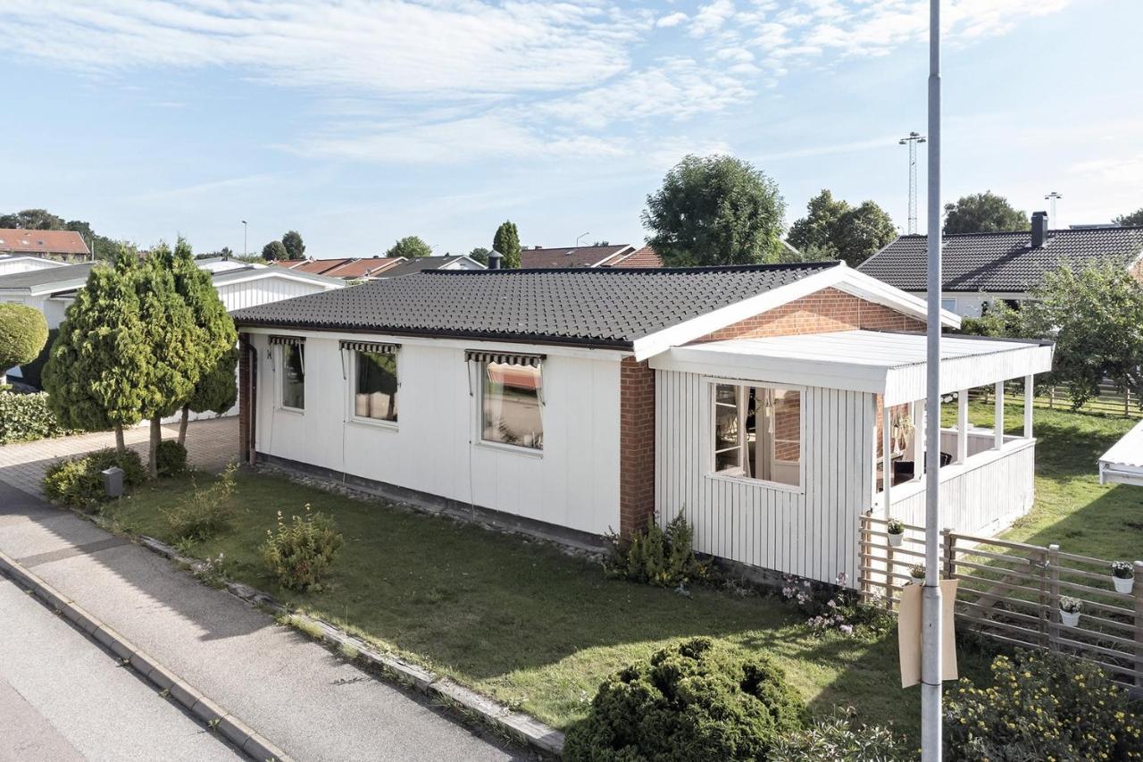 Harlig I Savedalen 10 Min Villa
